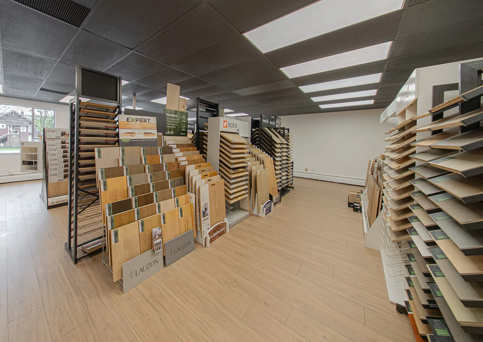 Hardwood and flooring installation